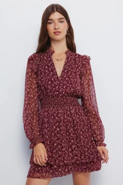 Vestido corto estampado falda doble capa