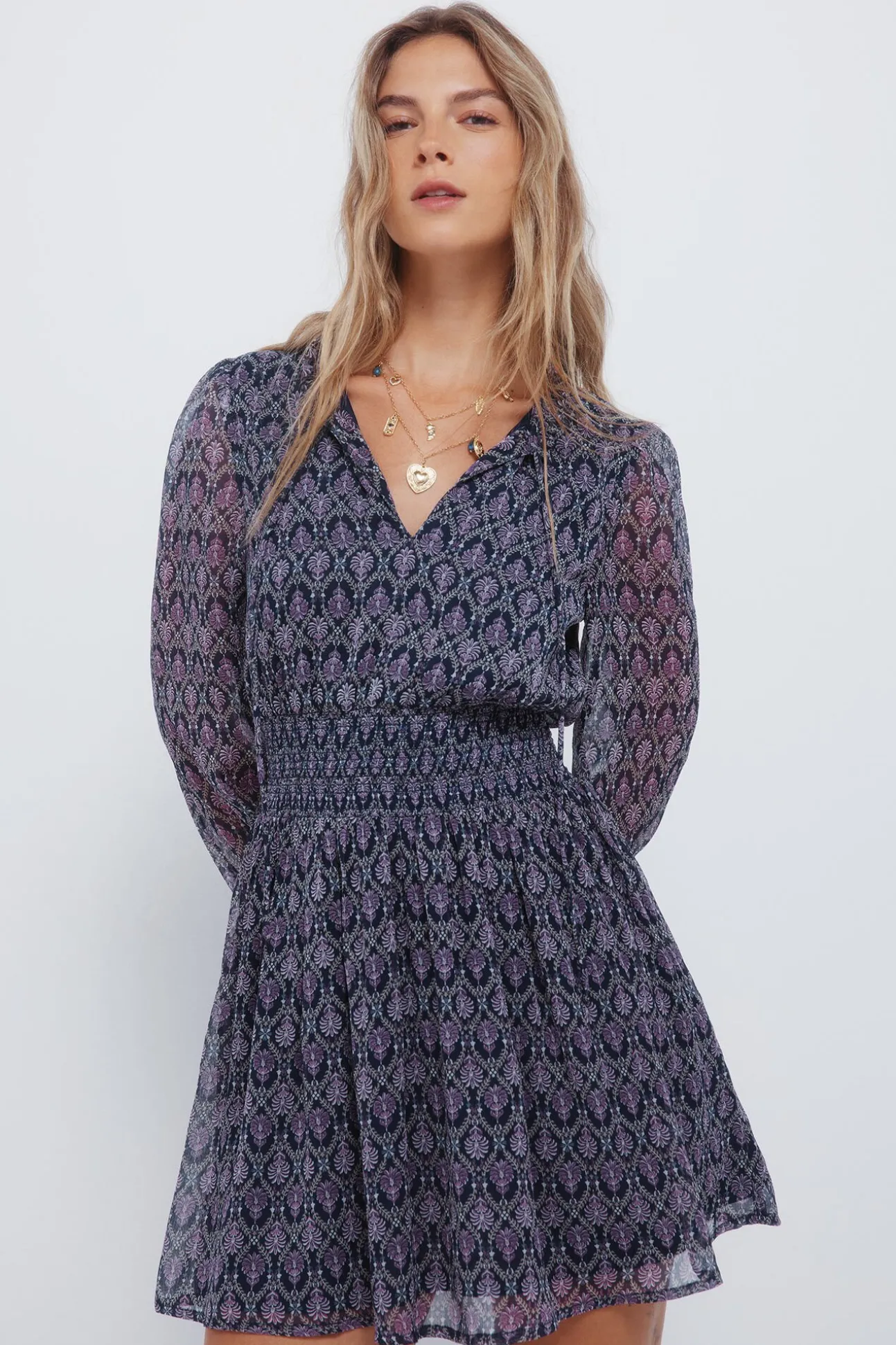 Vestido corto estampado geométrico