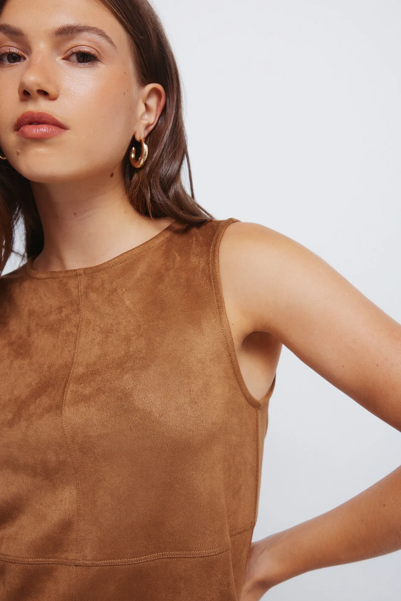 Vestido corto evasé antelina