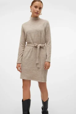 Vestido corto manga larga