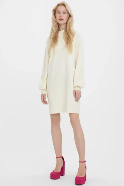 Vestido de punto corto manga larga