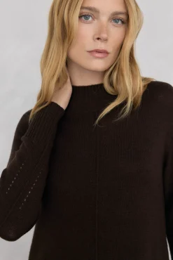 Vestido de punto costura central lana