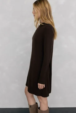 Vestido de punto costura central lana