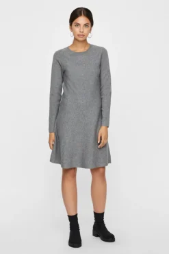 Vestido de punto cuello redondo