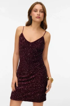 Vestido de tirantes con lentejuelas