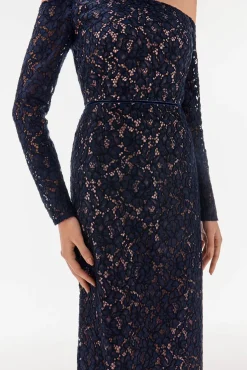 Vestido encaje manga larga