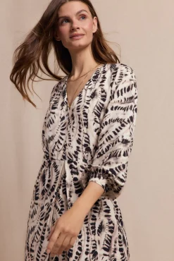 Vestido estampado pliegue