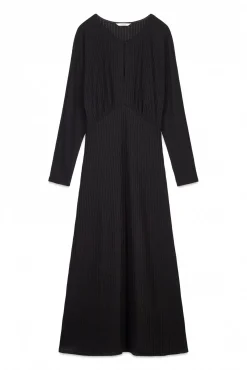 Vestido estructura manga murciélago