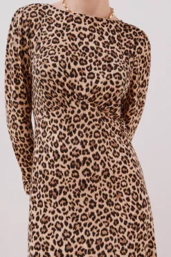 Vestido frunce pecho