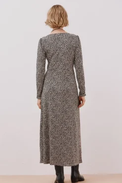 Vestido frunce pecho