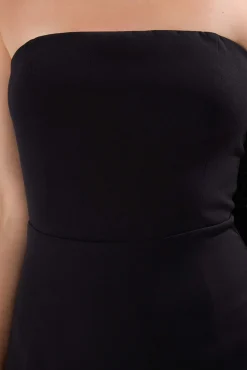 Vestido largo con chal