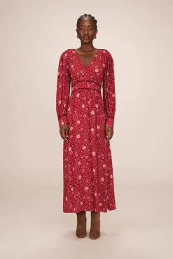 Vestido largo con escote en pico