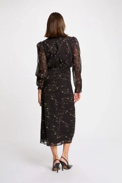 Vestido largo con mangas abullonadas