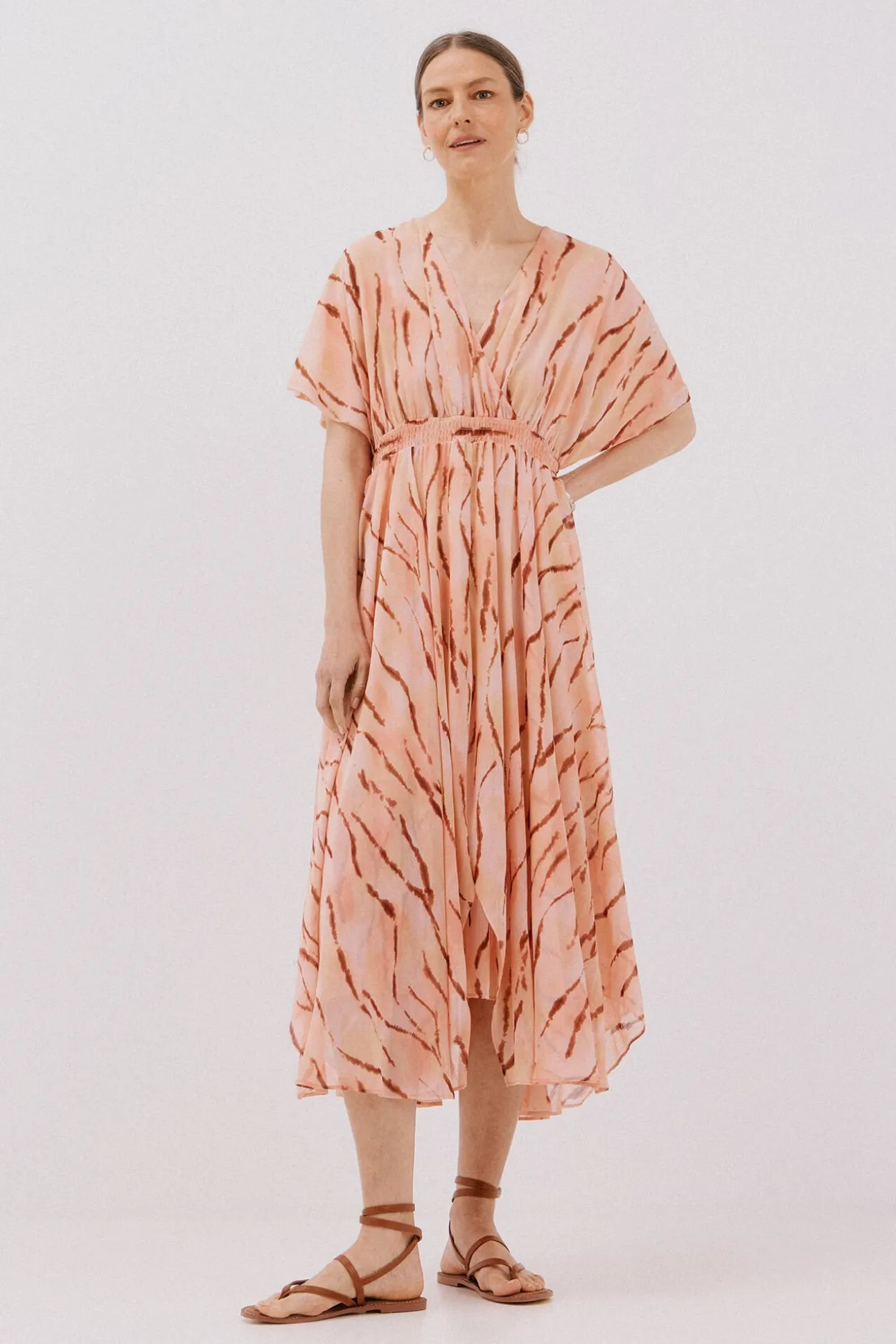 Vestido largo estampado fluido