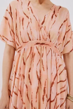 Vestido largo estampado fluido