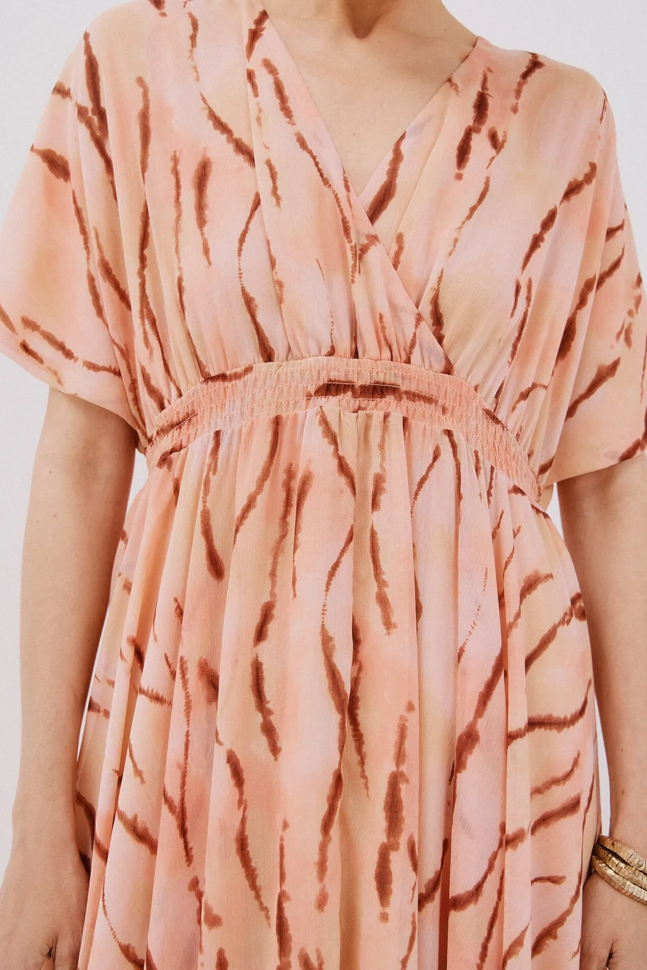 Vestido largo estampado fluido