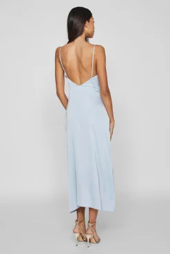 Vestido largo satinado escote drapeado