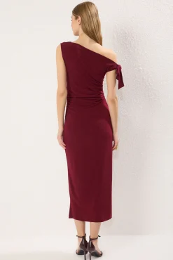 Vestido maxi ajustado