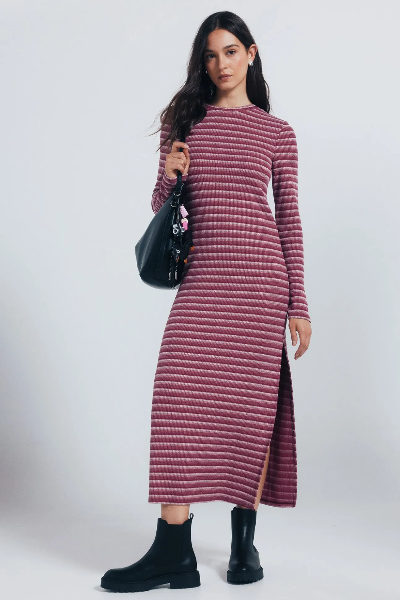 Vestido midi ajustado estructura rayas