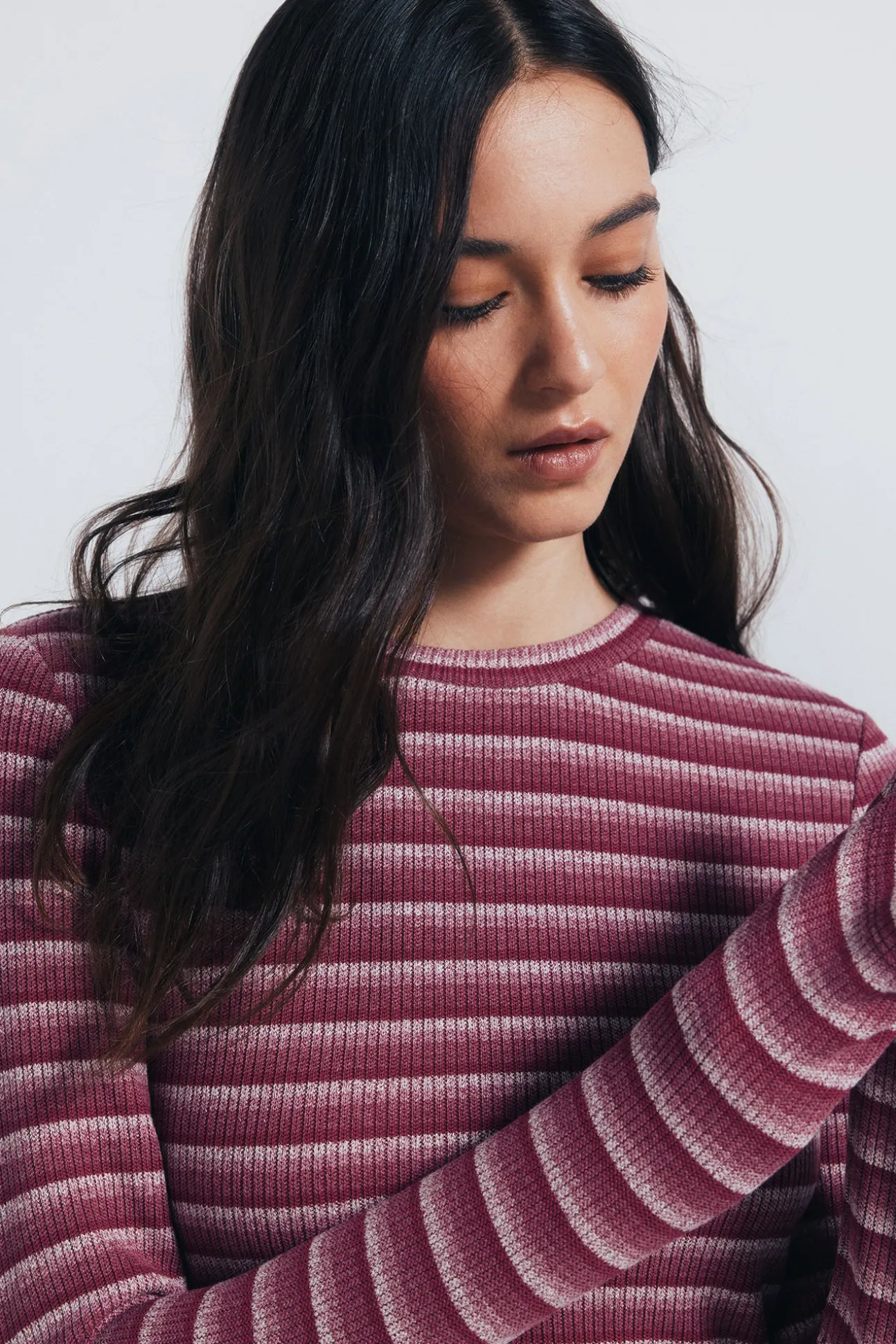 Vestido midi ajustado estructura rayas