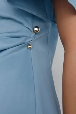 Vestido midi asimétrico aplique