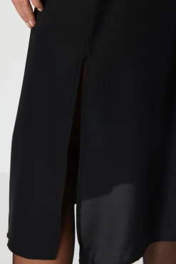 Vestido midi con abertura