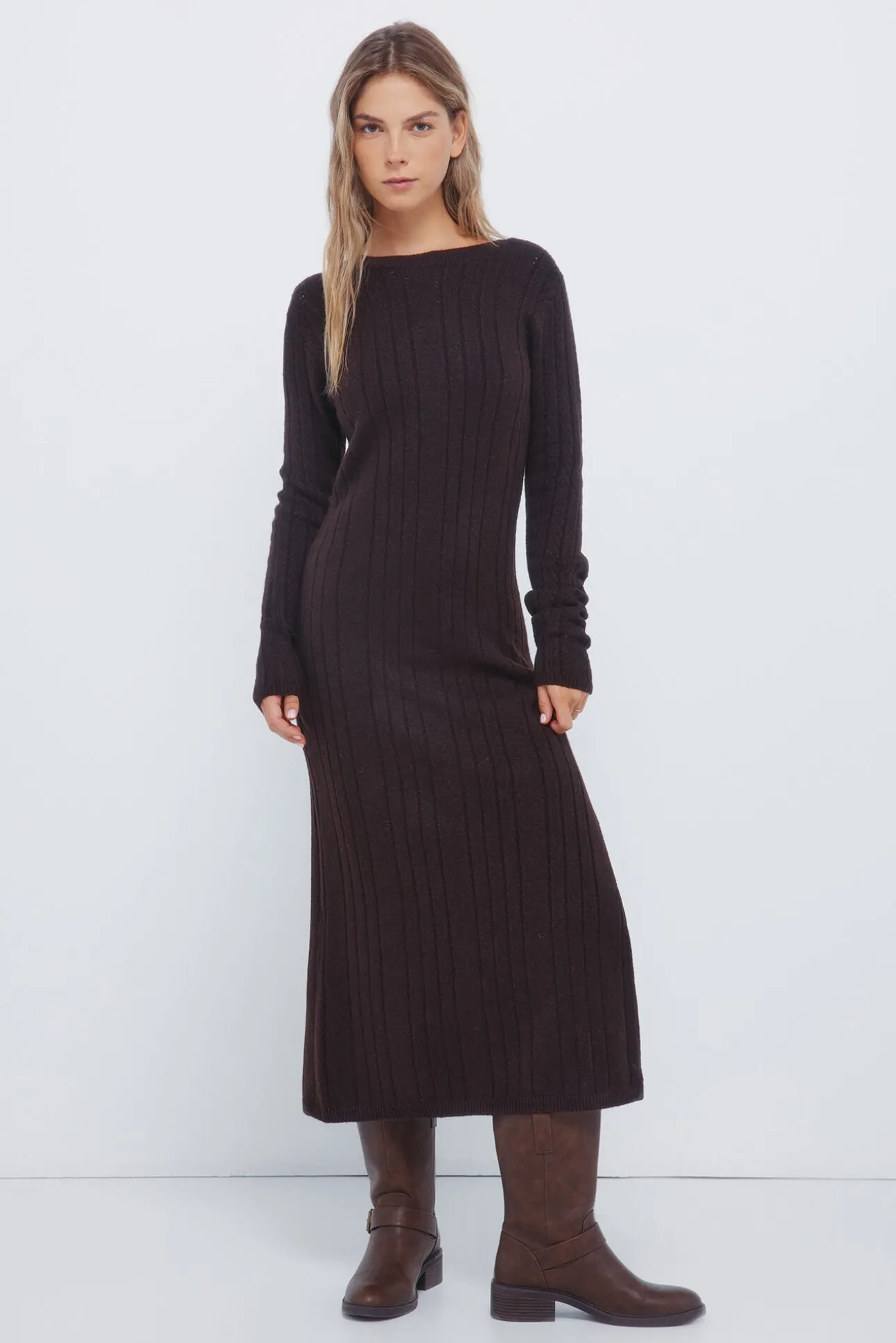 Vestido midi punto pointelle