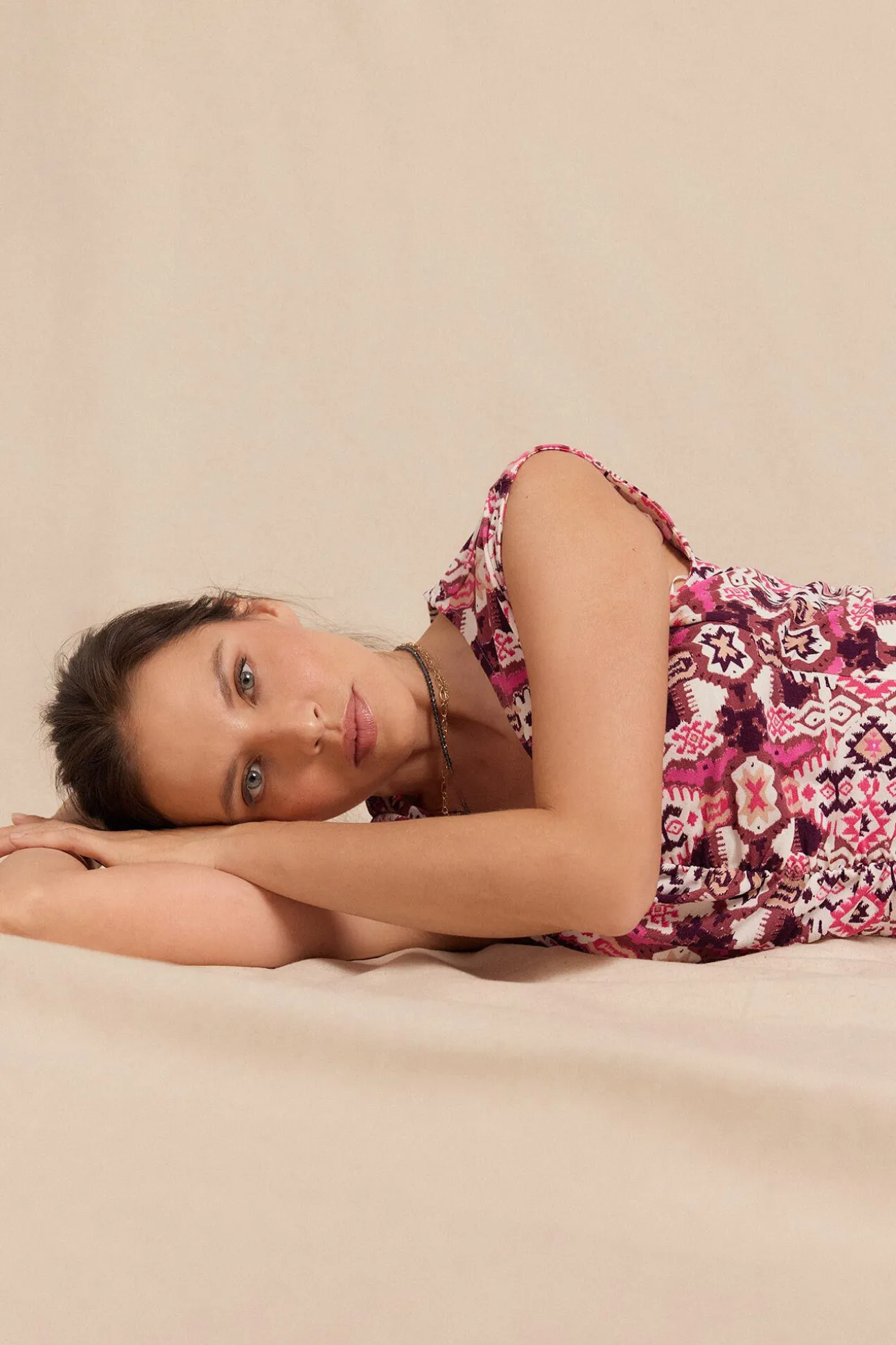 Vestido punto estampado frunce