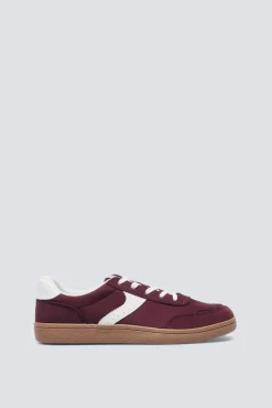 Zapatilla estilo retro