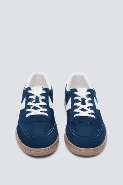 Zapatilla estilo retro