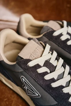 Zapatilla piel y tejido