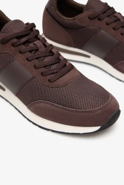 Zapatilla piel y textil