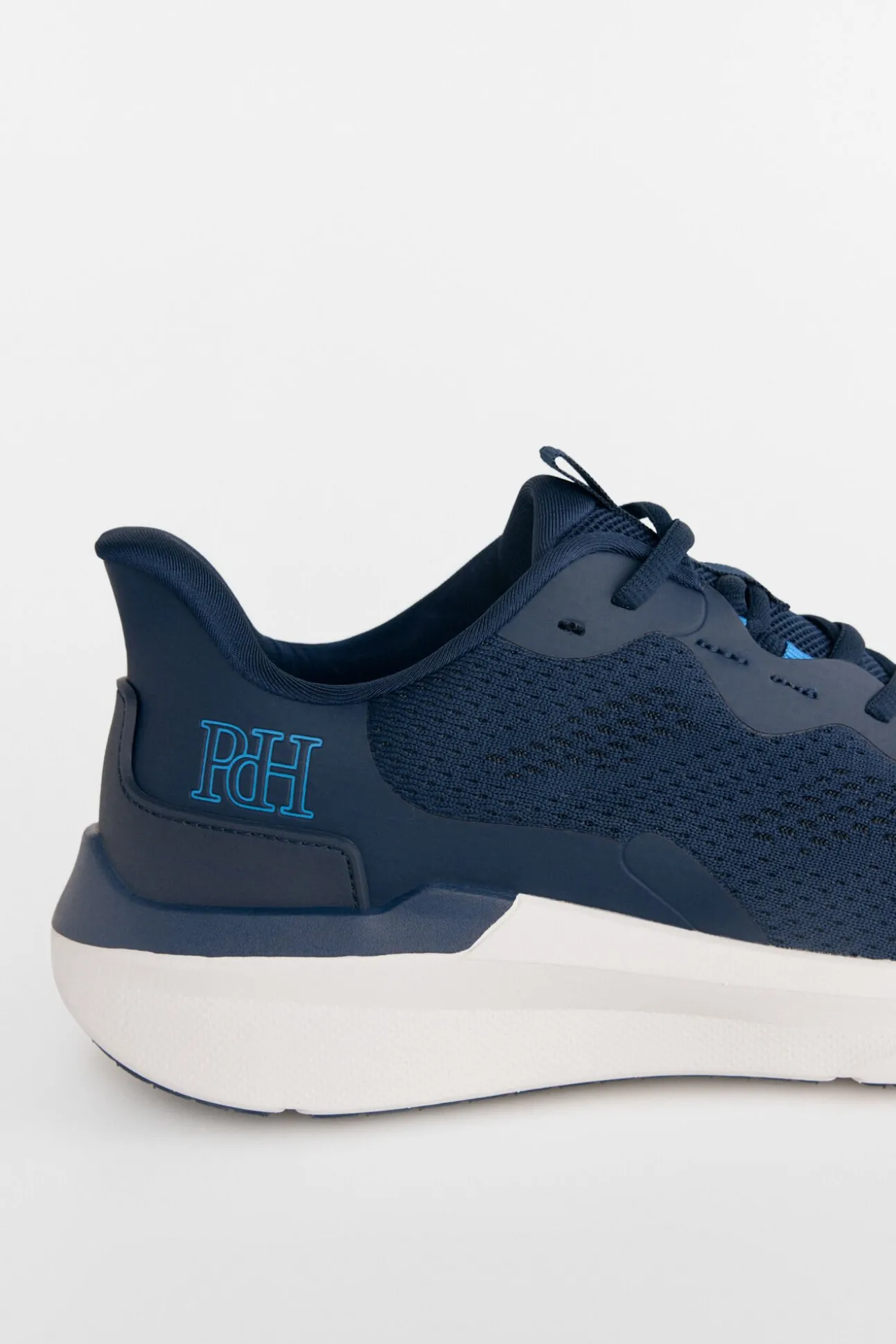 Zapatilla textil cordones