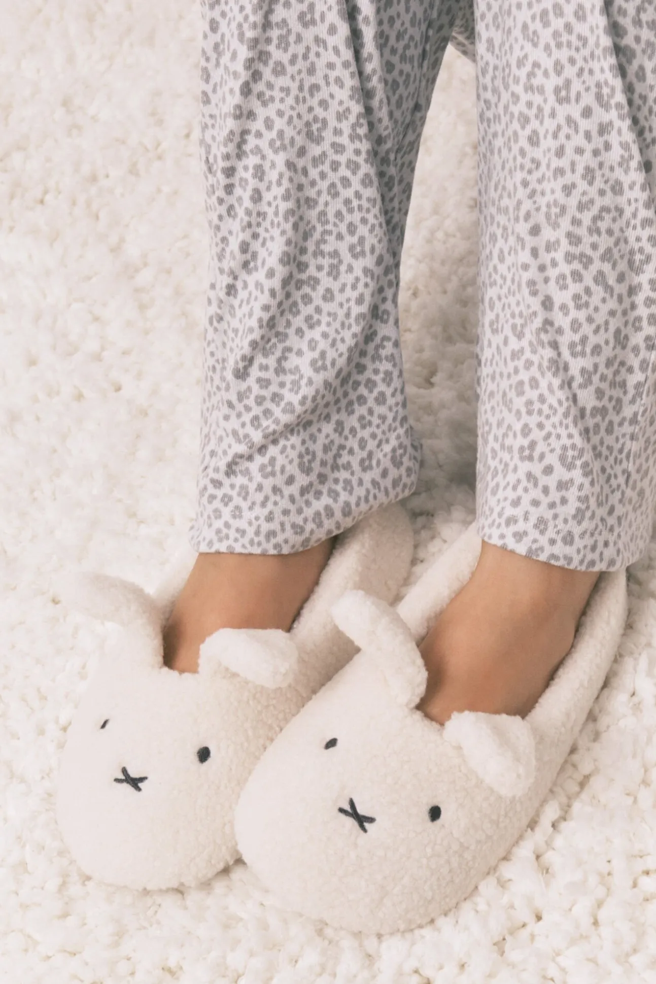 Zapatillas casa bailarinas borrego Miffy