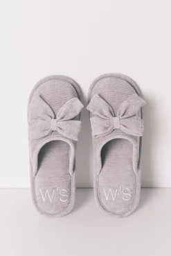 Zapatillas cerradas chenilla gris