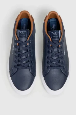 Zapatillas Clásicas Con Detalles En Ante