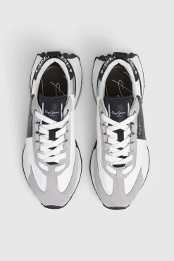 Zapatillas Con Detalles En Ante