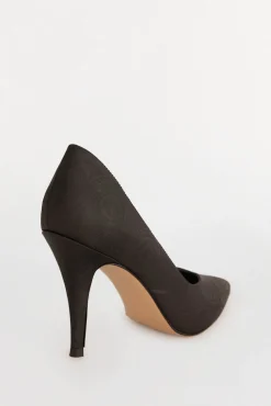 Zapato de salón con tacón