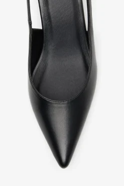 Zapato salón destalonado