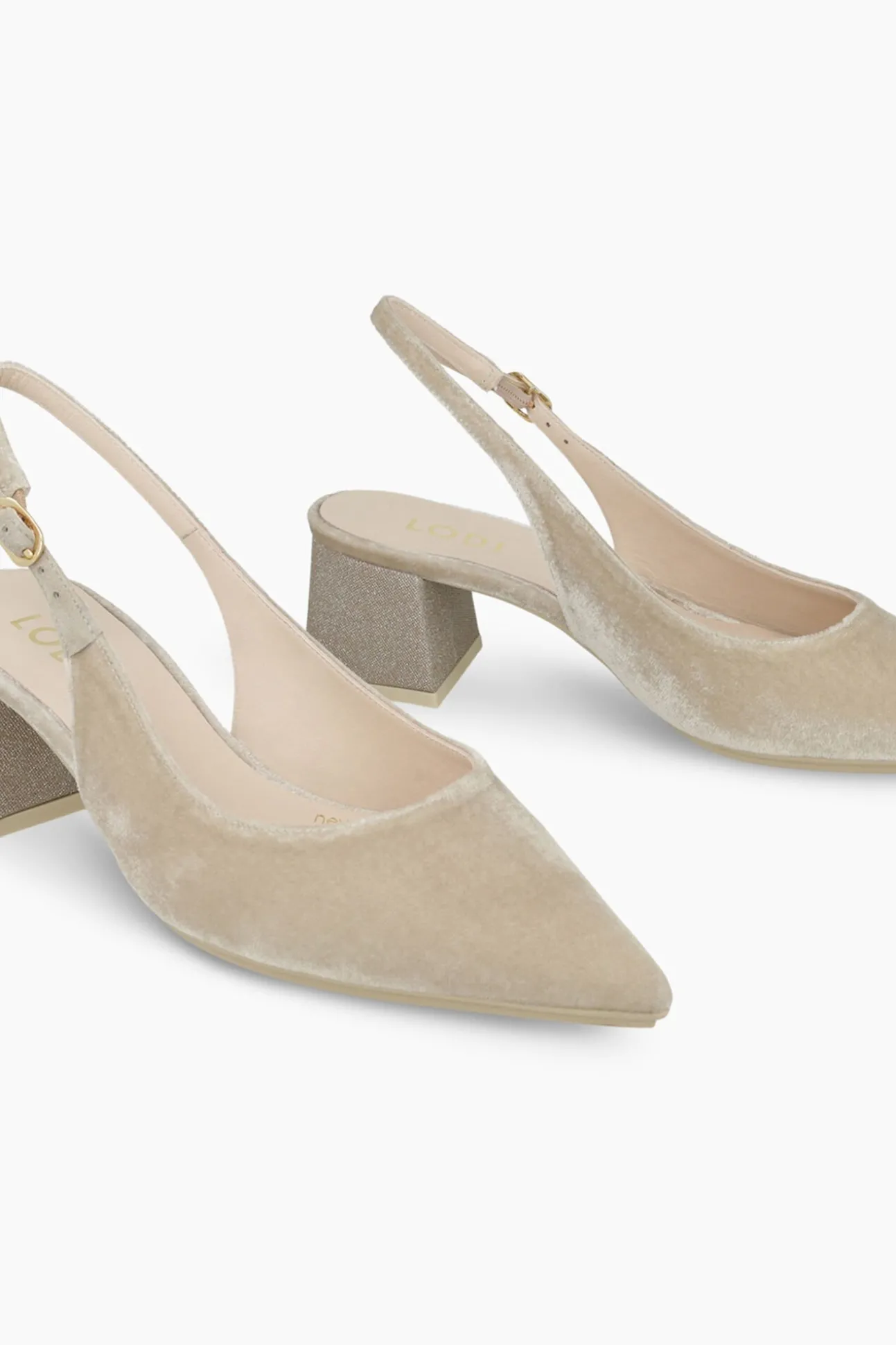 Zapatos de salón en terciopelo